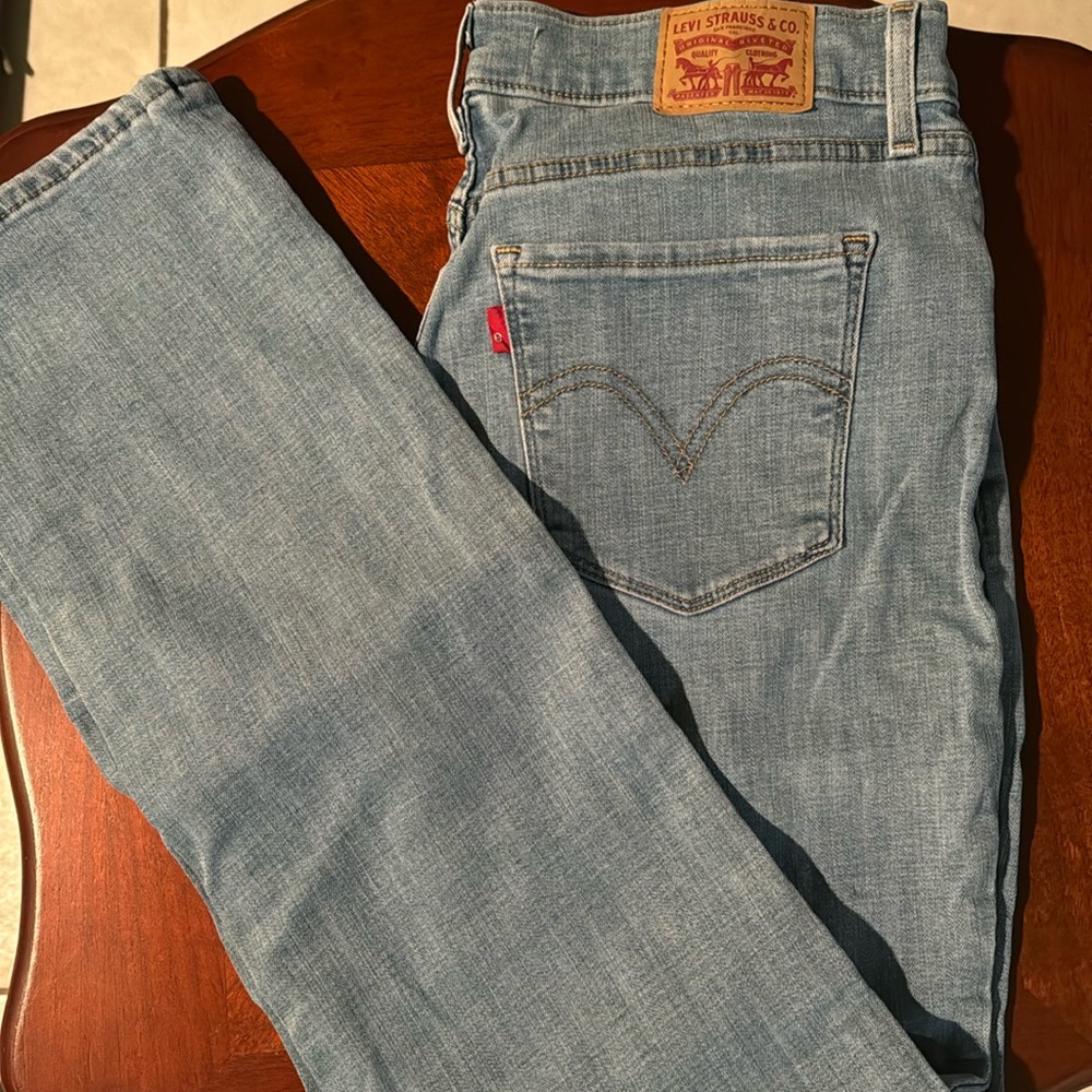 Levis Jeans